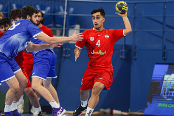 HANDBALL