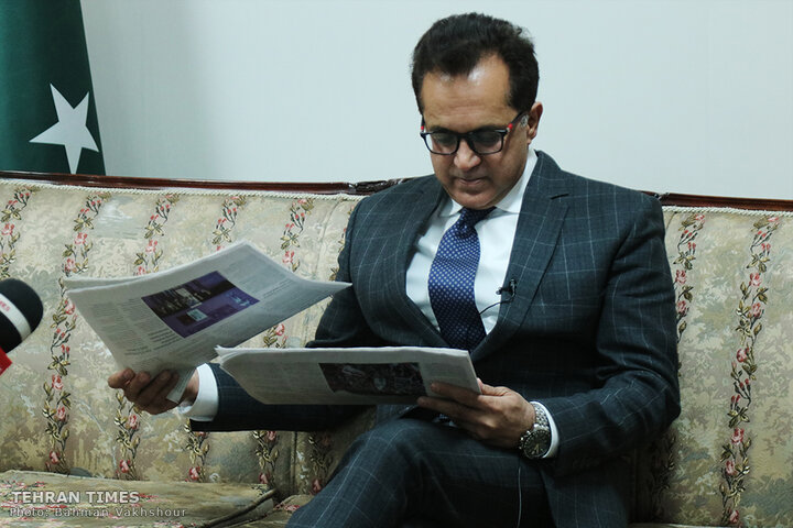 Pakistani envoy discusses bilateral ties during interview with Tehran Times