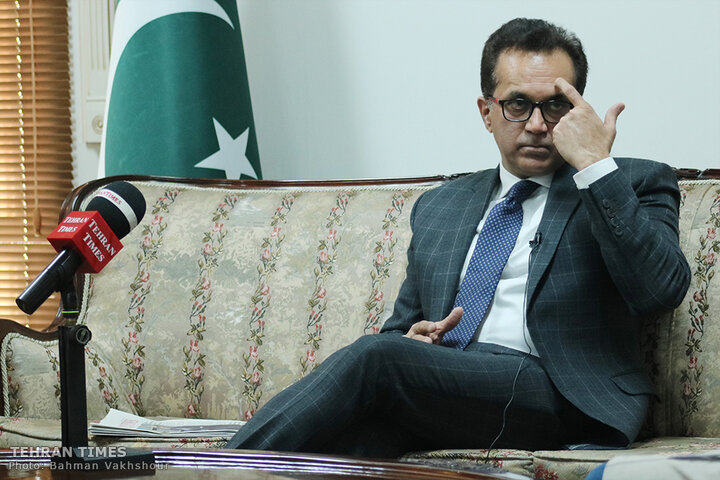 Pakistani envoy discusses bilateral ties during interview with Tehran Times