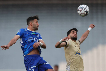 تیم فوتبال استقلال و شمس آذر قزوین