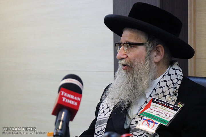 Rabbi Weiss talks to the Tehran Times