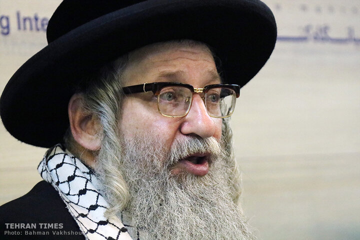 Rabbi Weiss talks to the Tehran Times