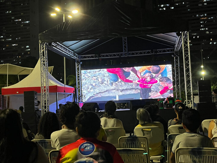 "The Storm Still Rages” launches in Caracas, showcasing global artistic solidarity