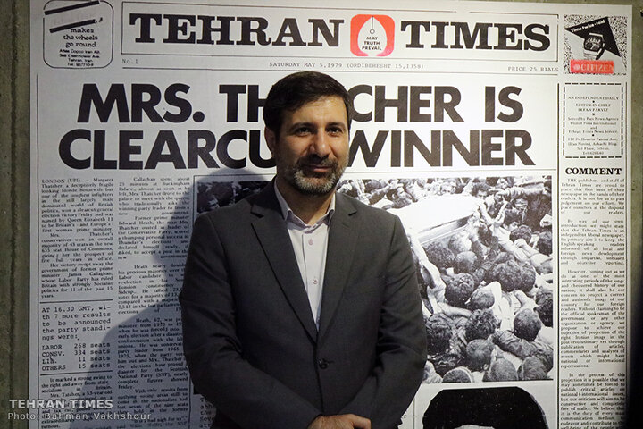Guardian Council member tours Tehran Times anniversary exhibition