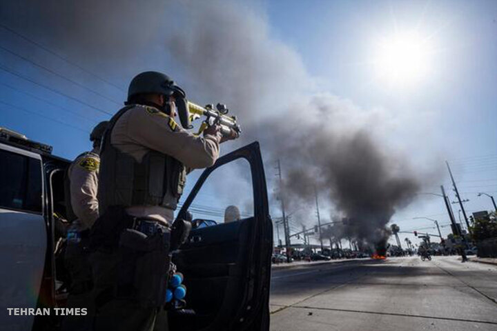 Los Angeles in turmoil as Trump sends national guard to crush protests