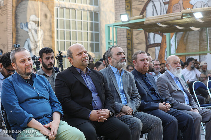 Memorial structure for Gaza martyr journalists unveiled in Tehran