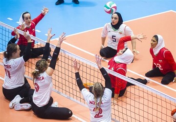 women's sitting volleyball
