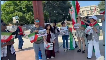 In front of Geneva’s UN office