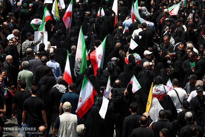 Over a million Iranians mourn fallen scientists, commanders in Tehran funeral