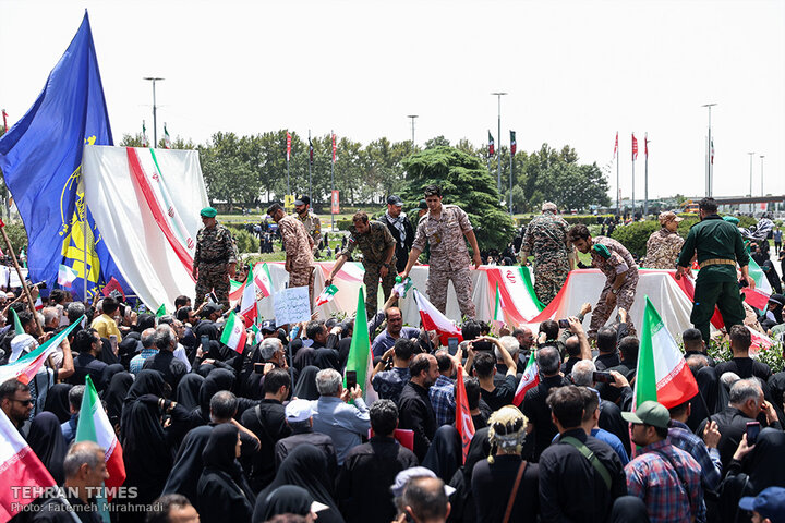 Over a million Iranians mourn fallen scientists, commanders in Tehran funeral