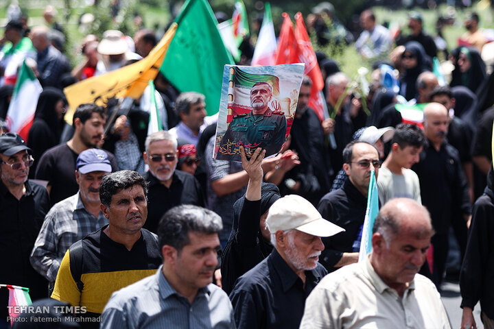 Over a million Iranians mourn fallen scientists, commanders in Tehran funeral