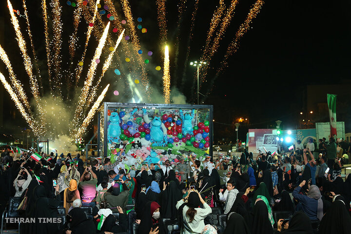 Iranians show gratitude to Armed Forces with "Well done, Iran" campaign
