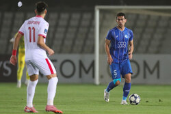 تیم فوتبال استقلال و المحرق بحرین