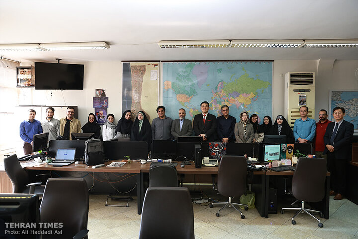 South Korean ambassador visits Tehran Times to strengthen bilateral ties