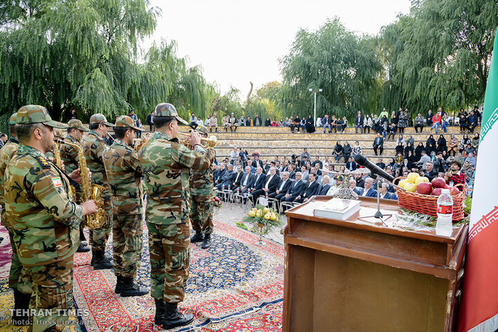 ‘Apple festival’ showcases Maragheh's flourishing tourism, economy