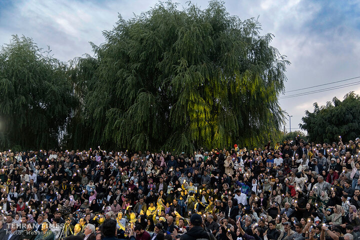 ‘Apple festival’ showcases Maragheh's flourishing tourism, economy