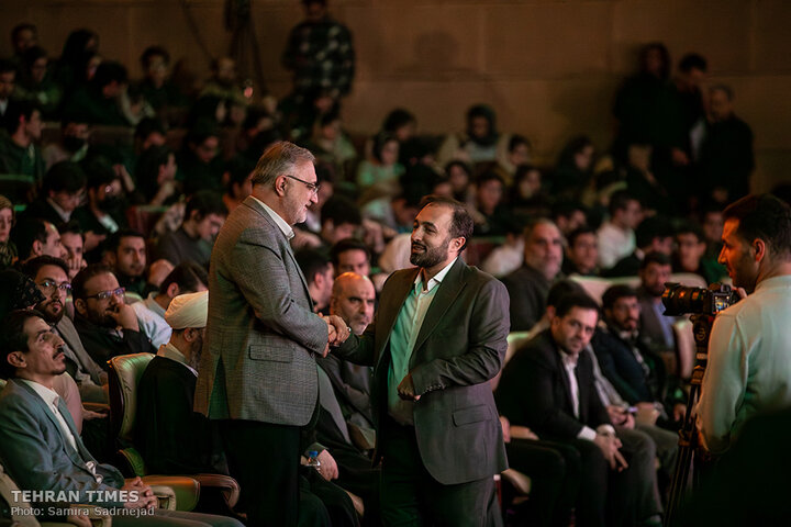 Tehran ceremony honors scientific achievers of Islamic Iran