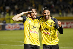 لیگ برتر فوتبال ؛ سپاهان اصفهان و چادرملو اردکان