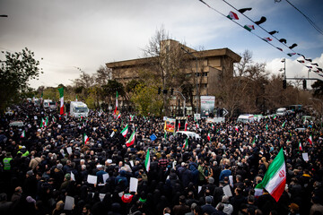 Mourners say farewell to martyrs of security  