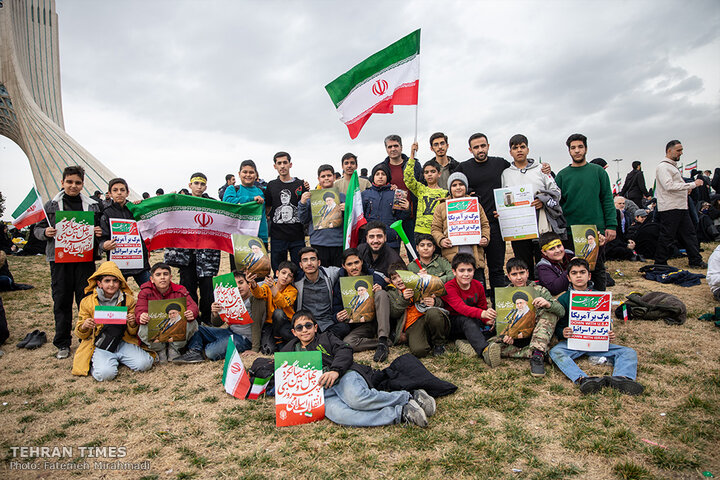 Bahman 22 rallies in photos