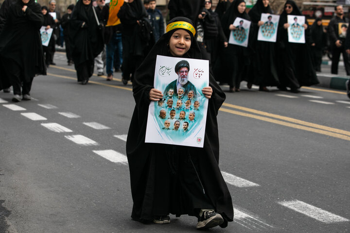 Mass funeral in Tehran honors commanders and civilians martyred at start of war