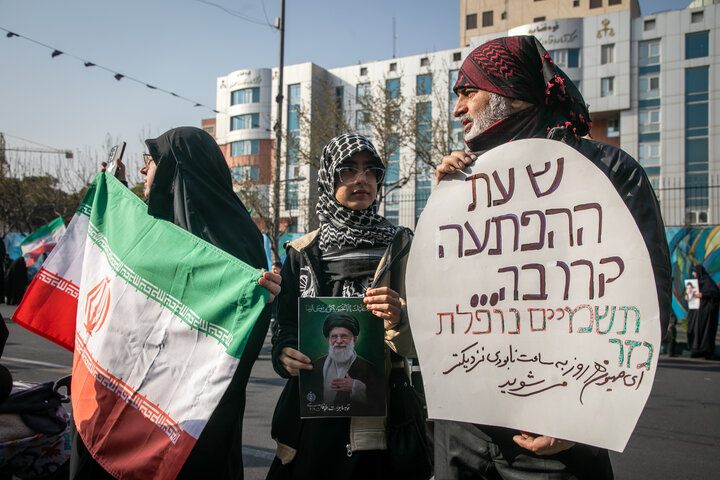Mass funeral in Tehran honors commanders and civilians martyred at start of war