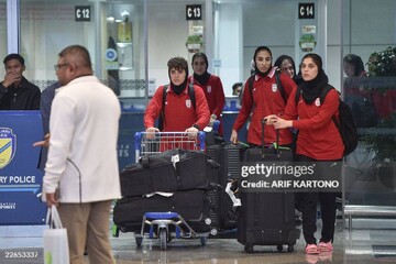 Iranian female footballers