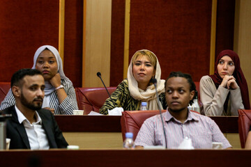 Attracting 320,000 intl. students by 2028 on agenda