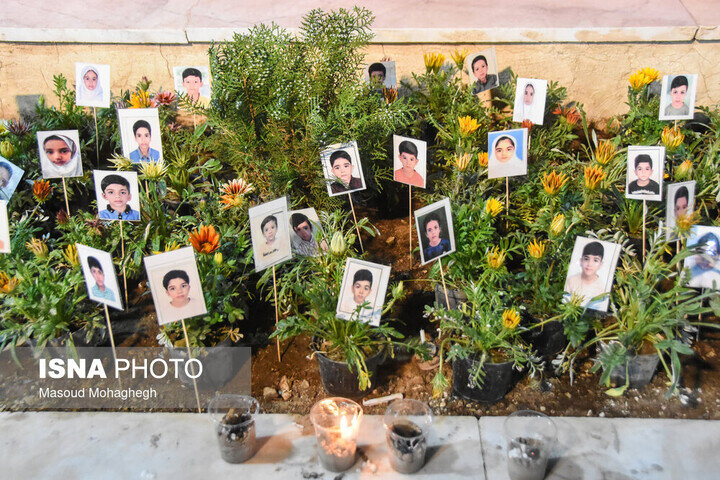 A group of Iranian students and teachers have published a letter in seven languages, calling on students and teachers around the world not to remain silent in the face of the crimes of the Zionist regime and the United States.
