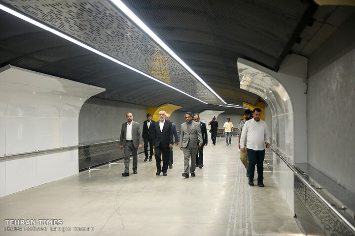 Tehran Mayor Meets the Custodian of the Holy Alawi Shrine in Tehran