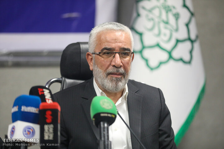Tehran Mayor Meets the Custodian of the Holy Alawi Shrine in Tehran