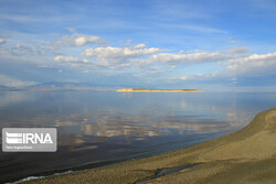 Measures to revive Lake Urmia ‘an example to inspire us all’: Gary Lewis