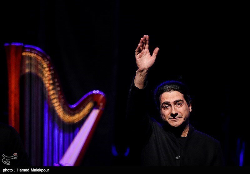 Vocalist Homayun Shajarian to give online concert Tehran Times