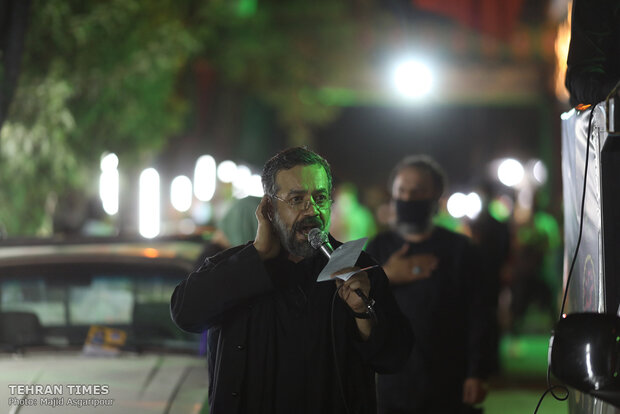 Eulogist observes symbolic social distancing in Muharram mourning