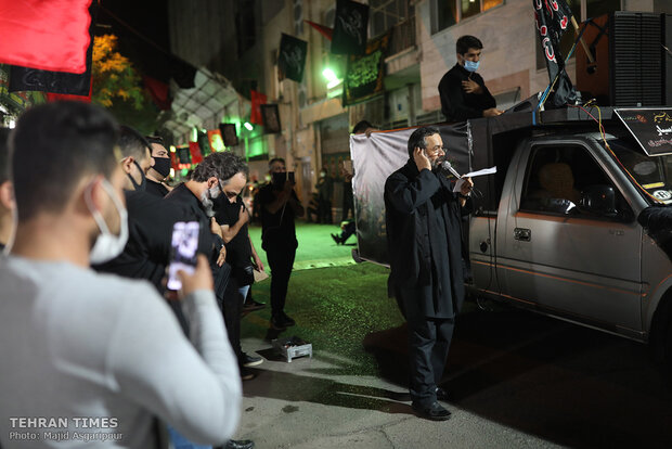 Eulogist observes symbolic social distancing in Muharram mourning