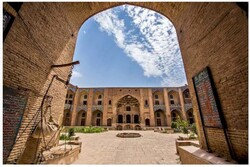 Magnificent Ganjali Khan caravanserai undergoes restoration