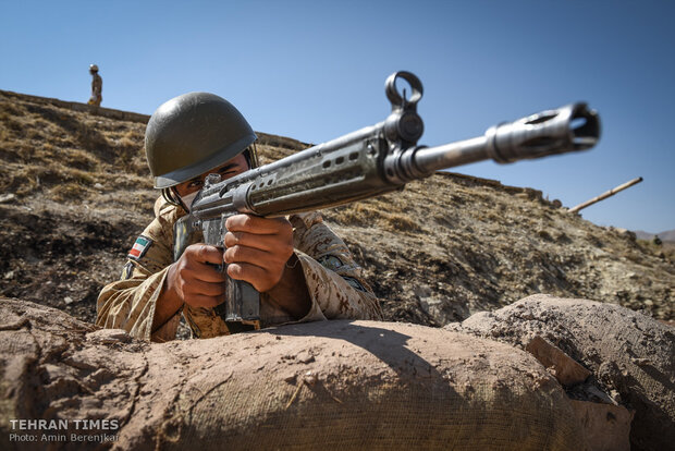 Army holds military exercise in Fars province