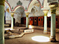 Haj Reis bathhouse