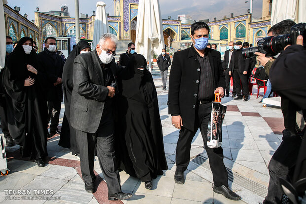 Martyred nuclear scientist Mohsen Fakhrizadeh laid to rest in Tehran mosque 