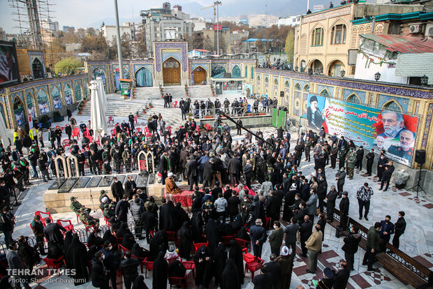 Martyred nuclear scientist Mohsen Fakhrizadeh laid to rest in Tehran mosque 