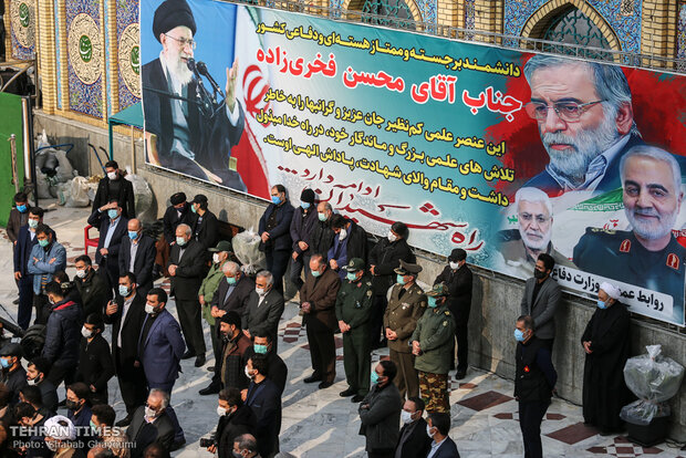 Martyred nuclear scientist Mohsen Fakhrizadeh laid to rest in Tehran mosque 