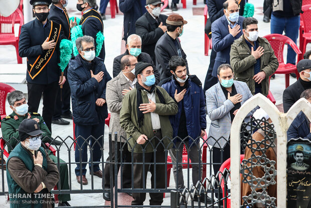 Martyred nuclear scientist Mohsen Fakhrizadeh laid to rest in Tehran mosque 