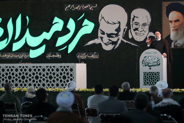 Ceremonies held to mark martyrdom of General Soleimani, al-Muhandis