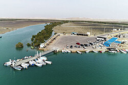Severe wind storm disrupts coastal tourism, shuts recreational piers on Qeshm Island