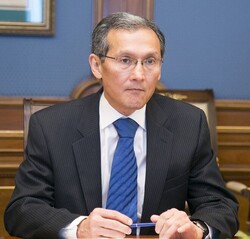 former Kyrgyz Prime Minister Djoomart Otorbaev