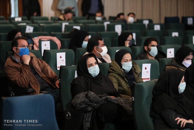 Tehran Times, Mehr hold end-of-year celebration