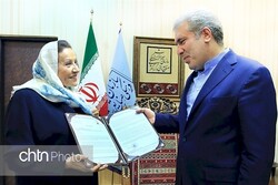 Iranian minister offers condolences on death of veteran crafts figure Ghada Hijjawi
