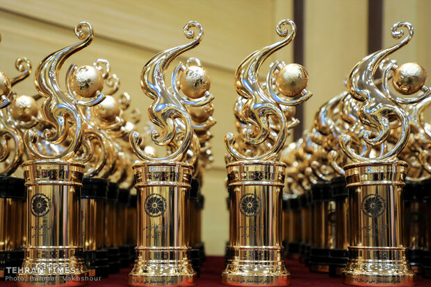 Iranian exemplary exporters honored