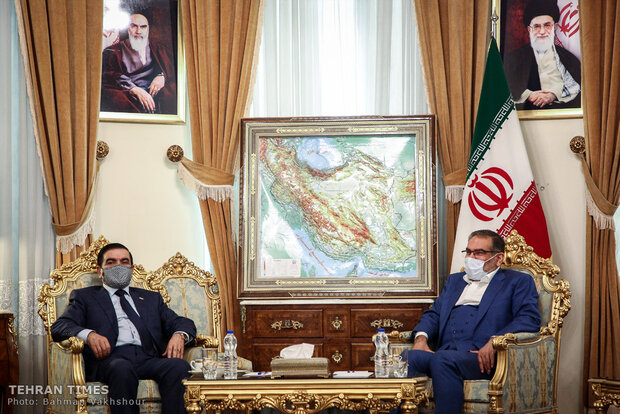 Iraqi Defense Minister meets with Shamkhani