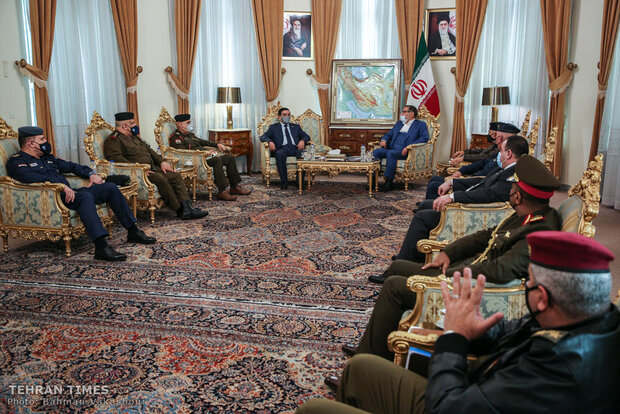 Iraqi Defense Minister meets with Shamkhani